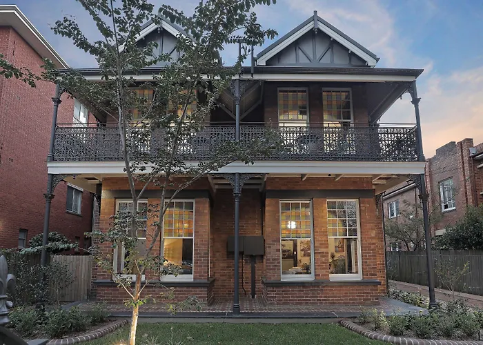 Dalziel Lodge Sydney